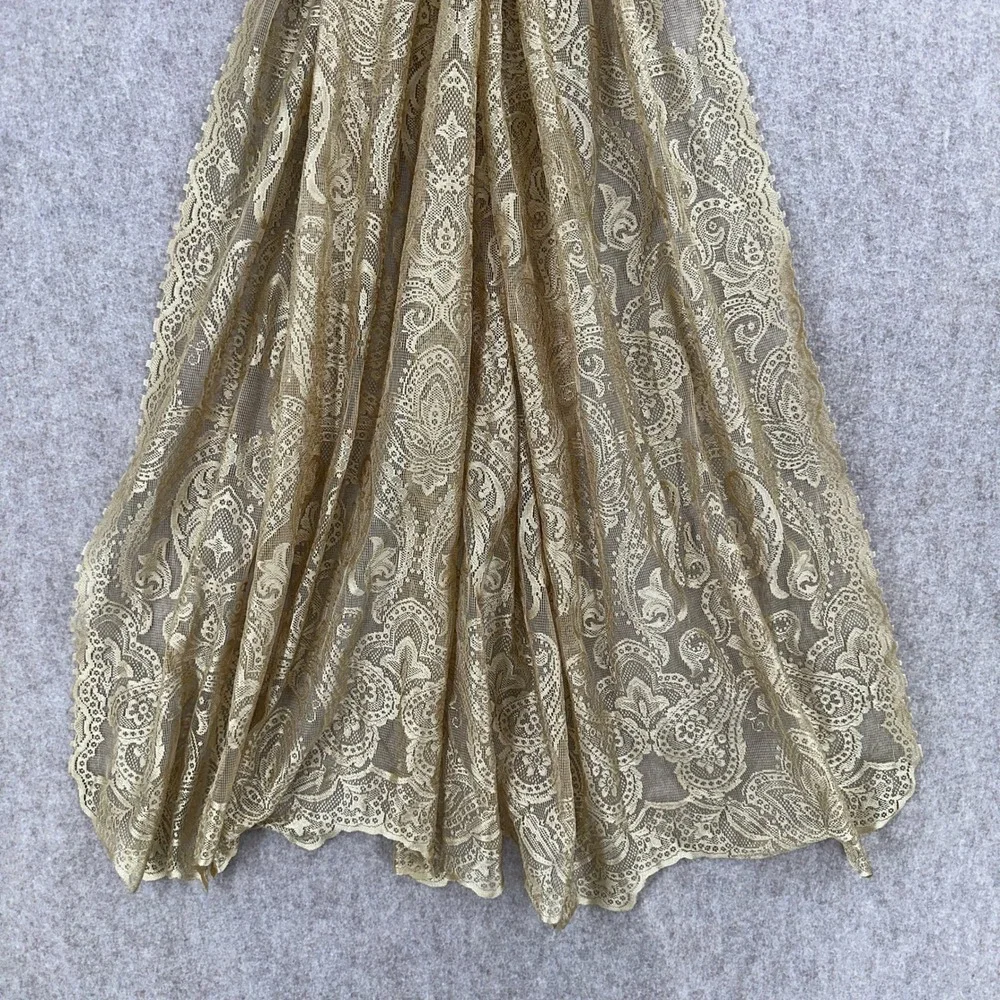 VTG Curtain Gold Lace Paisley Panel with Attached Valance 56x84 Made in Turkey
